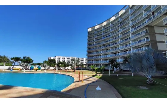 En Venta Apartamento 117m2 Higuerote 2863