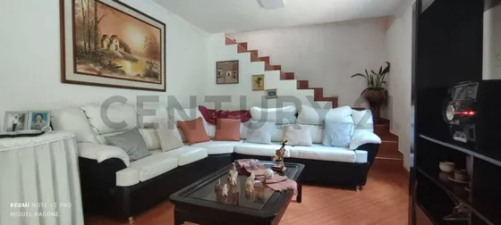 Casa De 2 Niveles Y Anexo Independiente En San Diego