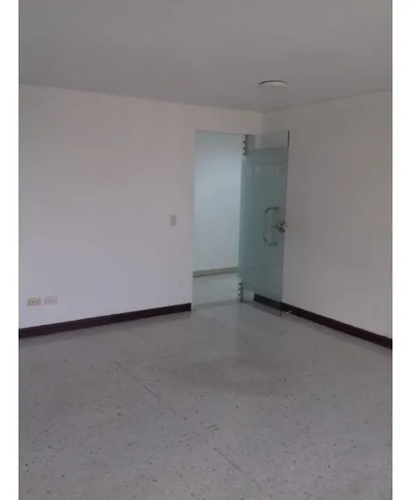 Arriendo Oficina Por El Batallón Manizales | Arriendos Manizales
