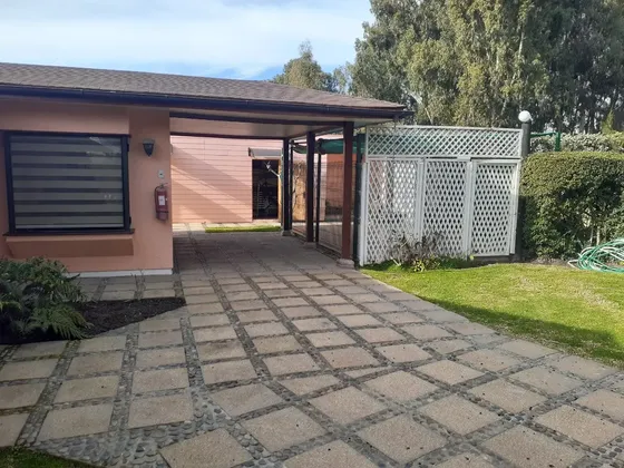 Espectacular Casa En Exclusivo Condominio Bahía Chila