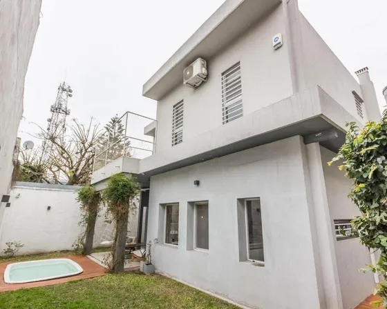 Venta Casa Ph 4 Amb Caseros. Jardin Piscina Y Parrilla