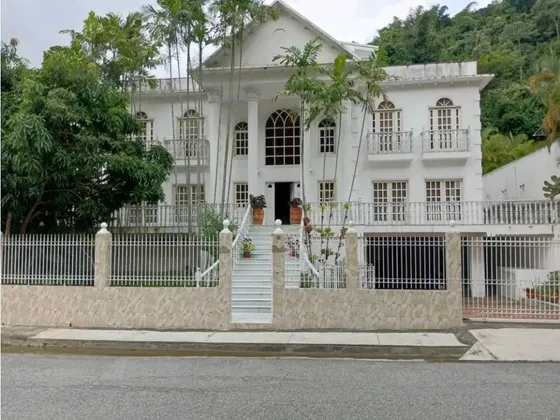 Casa Urbanización Miranda Amoblada Y Lista Para Habitar