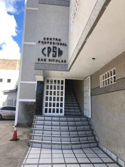 Oficina En Centro Empresarial San Nicolas, Porlamar Ic-00356