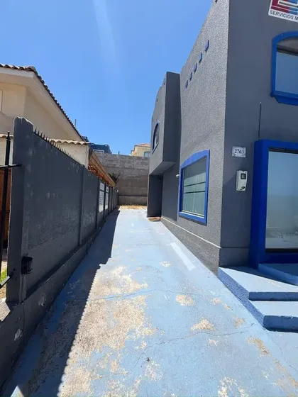 ¡propiedad Con Alto Potencial Comercial San Joaquin!