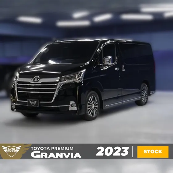 Toyota Granvia Premium