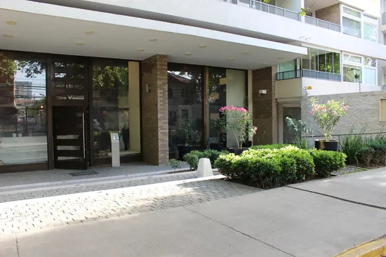 Venta Depto. 3d+2b+est+bod. En Capitán Orella, Ñuñoa.