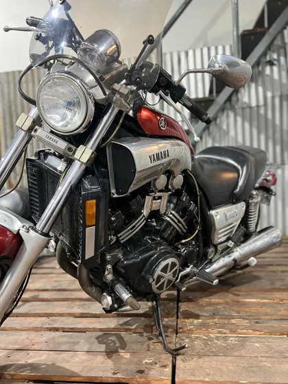 Yamaha Vmax 1200