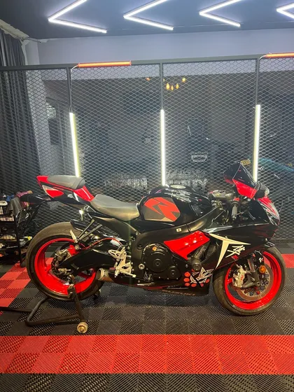 Suzuki Gsxr600 2013 Muy Cuidada Y Consentida