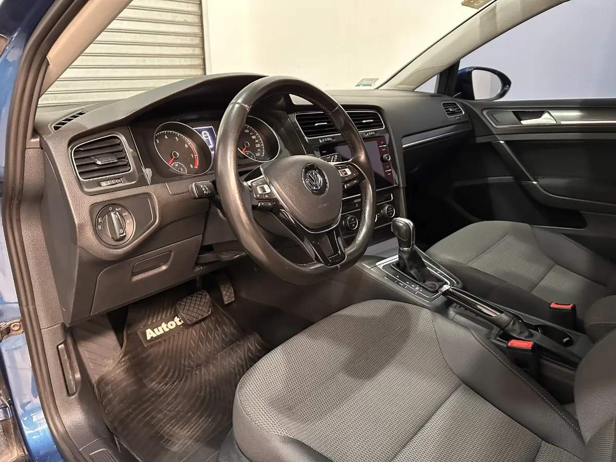Volkswagen Golf 1.4 Comfortline Tsi5423736261135667220