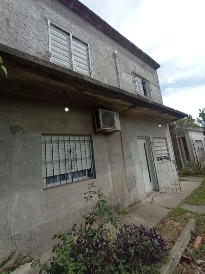 Venta Casa 5 Ambientes En Pontevedra