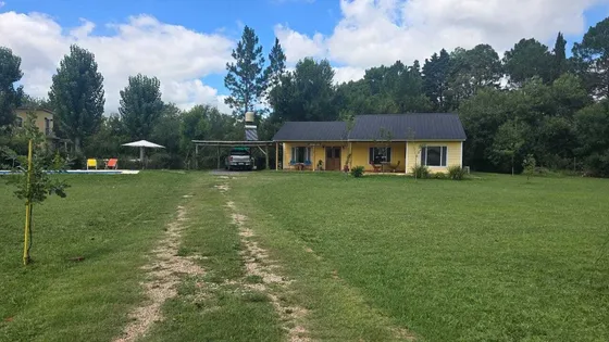 Casa Chalet  En Venta En Comarca Del Sol, Exaltación De La Cruz, G.b.a. Zona Norte