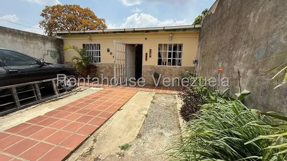 Milagros Inmuebles Casa Venta Cabudare Lara La Montañita Economica Residencial Economico Código Inmobiliaria Rent-a-house  25-18611