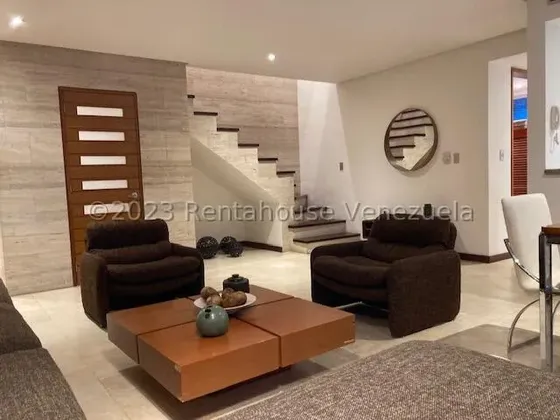 Apartamento En Alquiler Los Naranjos De Las Mercedes Vgi