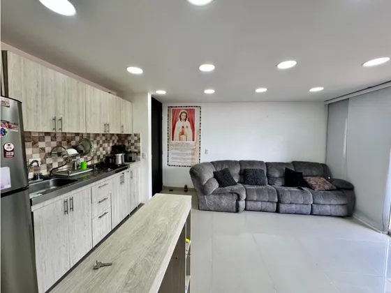 Venta De Apartamento En Bello, Sector Riachuelos