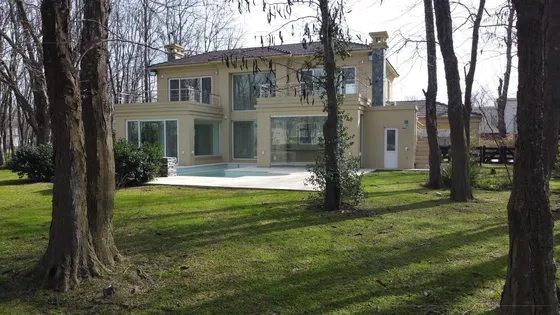 Casa En Venta 5 Dormitorios Estancias Golf | Mallmann Propiedades