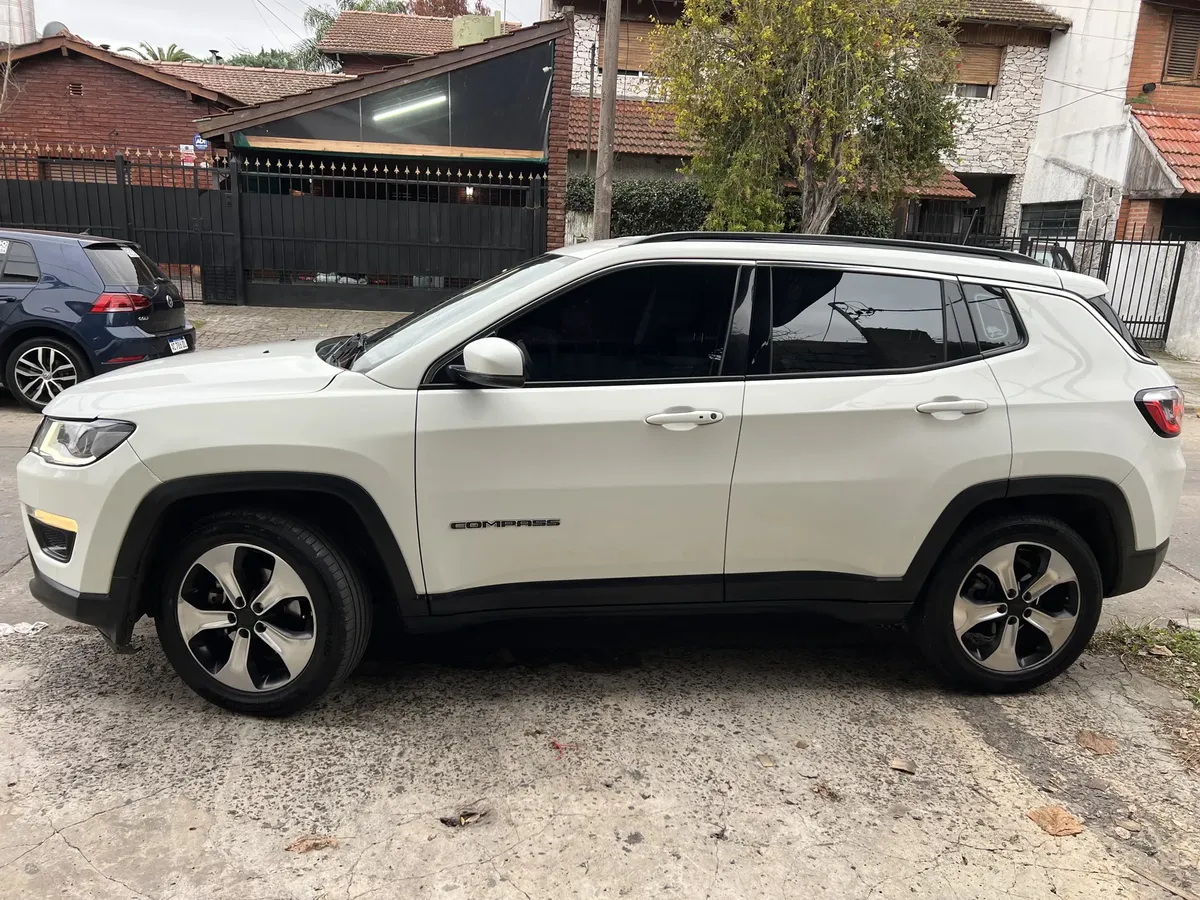 Jeep Compass 2.4 Longitude515750011056302084