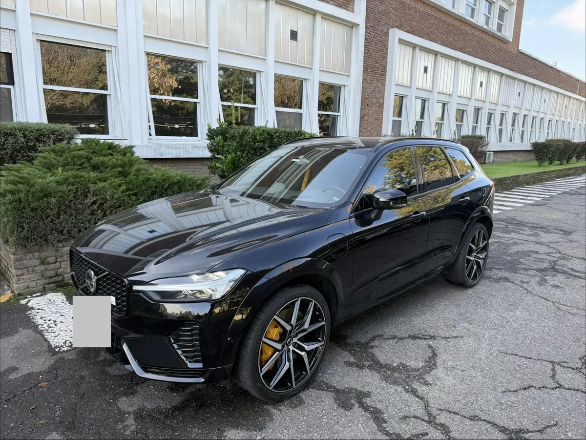 Volvo XC60 T8