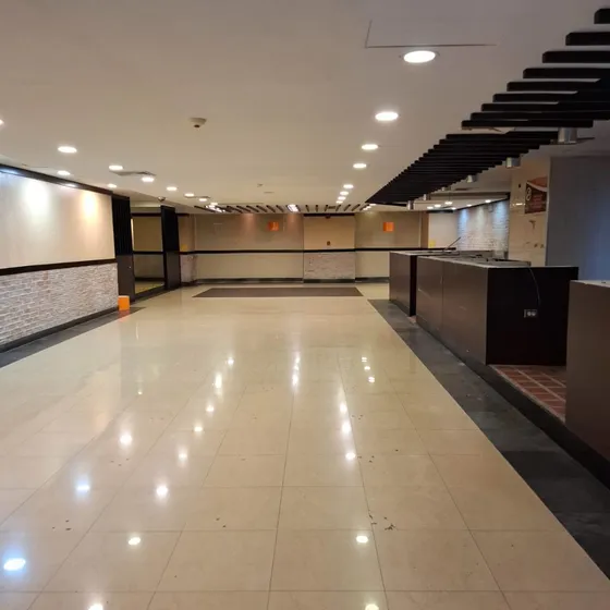 Local Comercial - Alquiler Chuao 342 M2