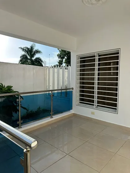 Venta De Apartamento 1er. Nivel, Nagua