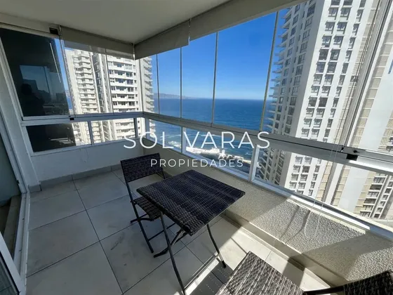 Departamento En Venta De 2 Dorm. En Reñaca Norte.