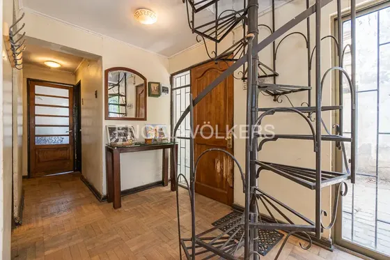 Casa En Barrio Tranquilo 4d/ Para Remodelar
