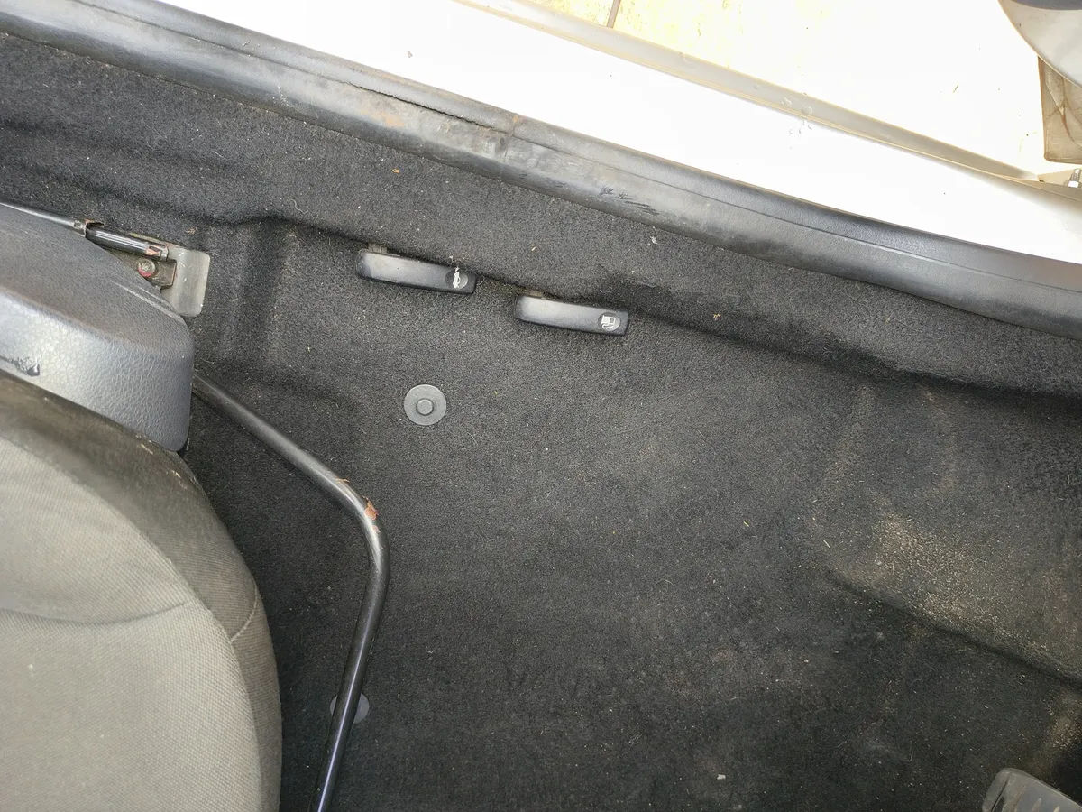 renault-logan-1.6-expression-hi-power-4p-402854361747302402