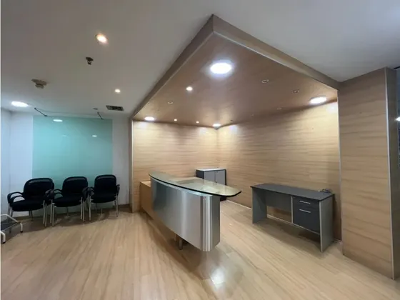 Se Vende/alquila Oficina 500m² 10o/3b/10e Torre Kpmg, Chacao