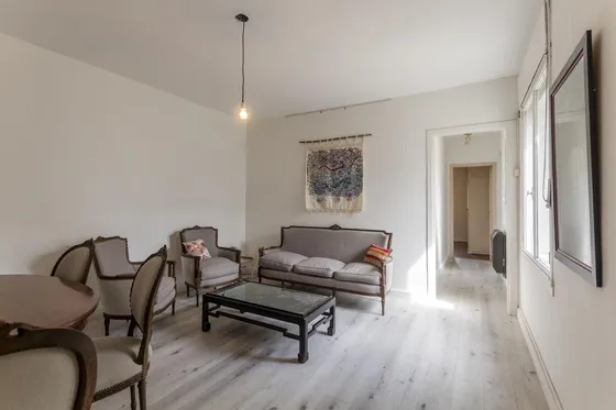 P.h. En Venta.  Tres Ambientes. En Pleno Belgrano R. Apto Credito. No Sujeto A Reubicación.