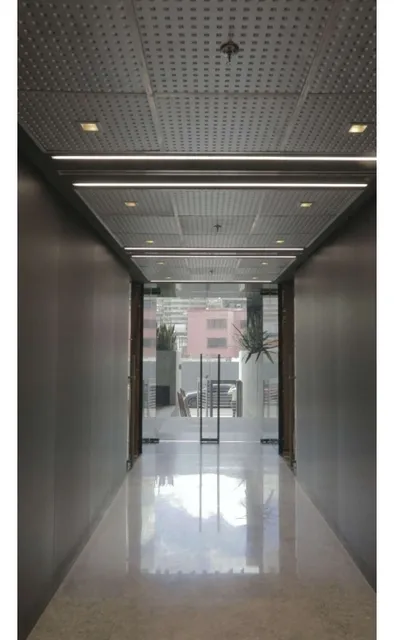 Local En Venta 232m², Calle Madrid De Las Mercedes