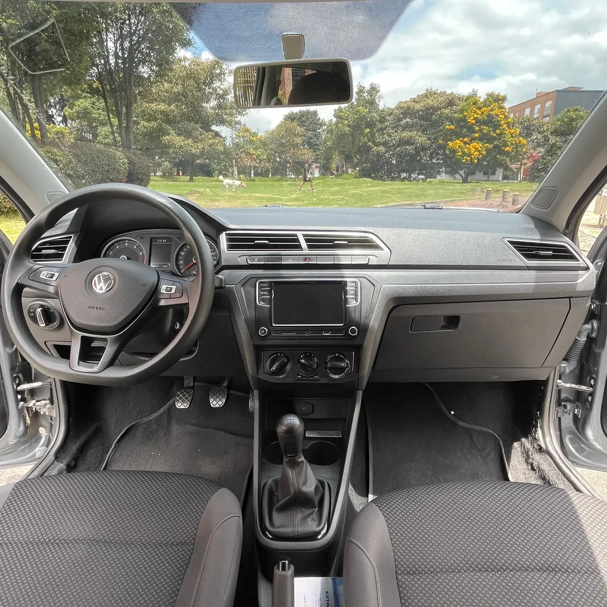 Volkswagen Saveiro 1.6640117618136351212