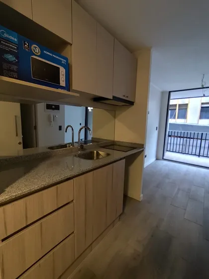 Ref:73607**      Home Estudio $130.000 El 1er Mes $260.000 V