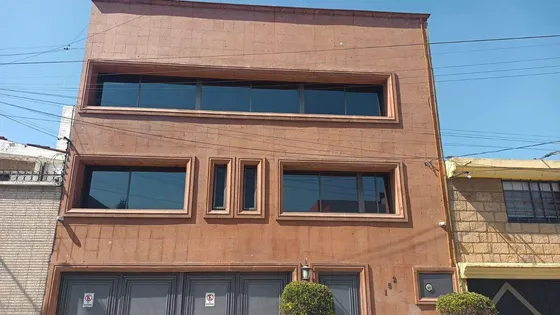 Edificio Comercial - Ciprés