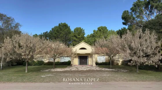 Casa Venta, La Herradura Pinamar, Con Dos Lotes 