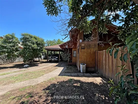 Casa En Venta De 3 Dorm. En Curicó