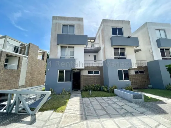 Milagros Inmuebles Casa Venta Barquisimeto Lara Zona Este Colinas Del Viento Economica Residencial Economico Código Inmobiliaria Rent-a-house  25-1205