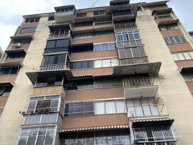 Amplio Apartamento, Colinas De Los Caobos 