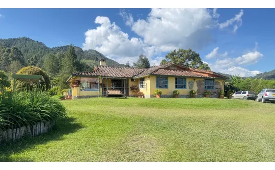 Finca Campesina Independiente Para La Venta En La Ceja Ldc