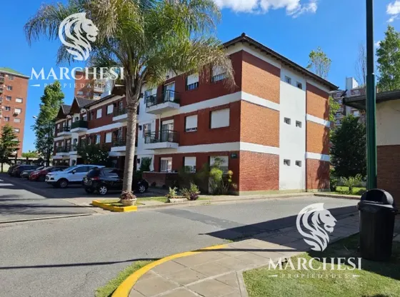 Departamento 2 Amb En Planta Baja Y Cochera Cubierta, En Barrio La Colina, Ezpeleta, Quilmes. Apto Crédito.