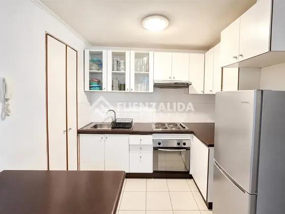 Departamento En Venta De 2 Dorm Y 2 Baños. En Santiago