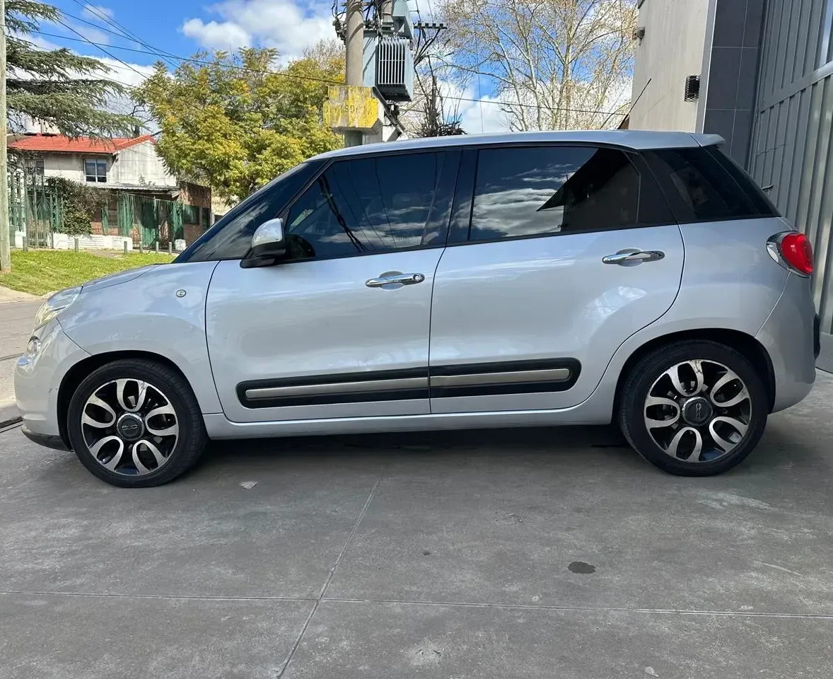 Fiat 500L 1.4 Pop Star 105 hp