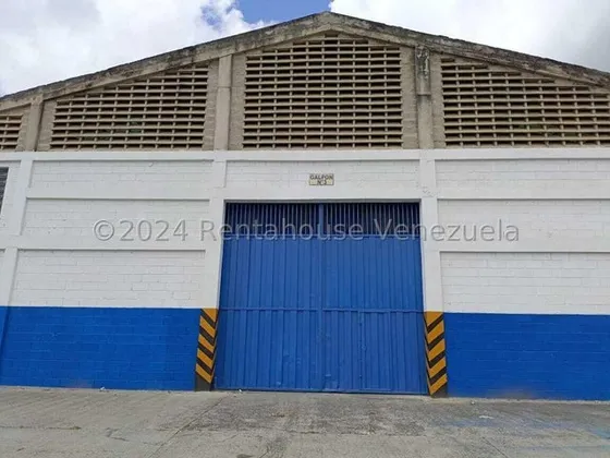Galpon En Alquiler En Cabudare Urb La Piedad En Complejo Cerrado Con Vigilancia Luz Trifasica Servicios Basicos Cod 25 5251 Comunicate Soy Gabi Irastorza                                               