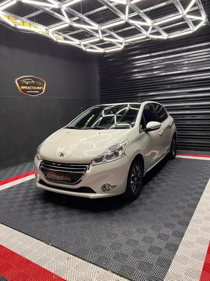 Peugeot 208 1.6 Allure Touchscreen