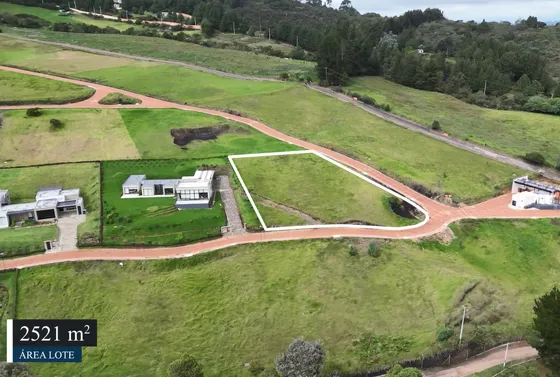 En Venta: Lote En Yerbabuena, Sopó-chía  Naturaleza Y Exclusividad