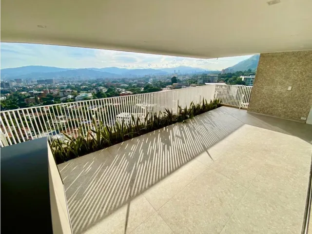 Se Vende / Alquila Apto 202m2 2h+s/3b/2p Altamira