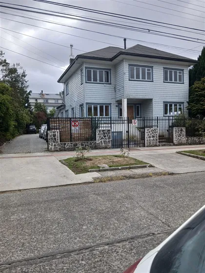 Casona En Venta De 9 Dorm. En Puerto Varas