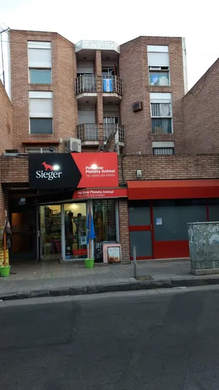 Departamento De 2 Dormitorios En Venta En El Centro 