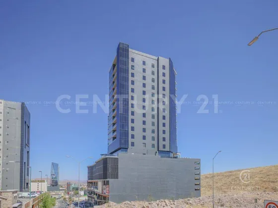 Oficina En Venta En Torre Azenzo Chih, Chih.