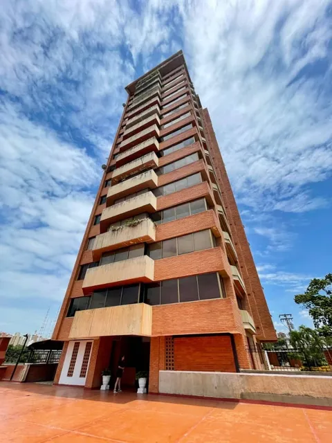 Av-1306 Zona Este Apartamento Edificio Agua Dulce Sector La Lago