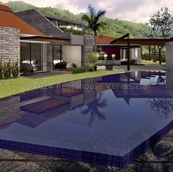 Casa En Venta En Cerro Verde, Caracas 24-25997 Yf