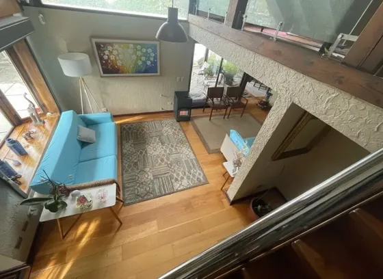 Arrienda En Vitacura Casa 5 Hab. Piscina. Servicios